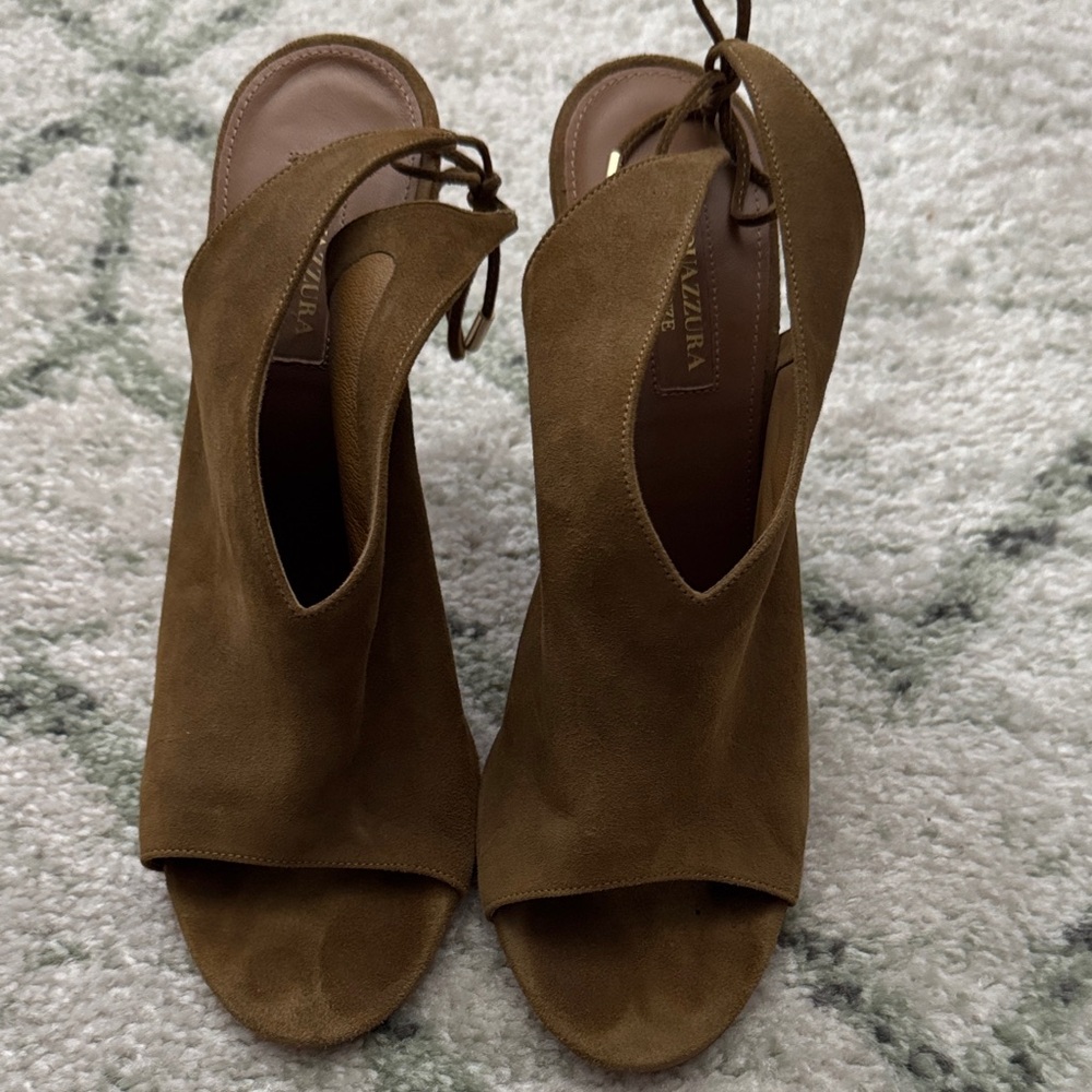NWOB - Aquazzura Tan tie back heels in Dark Taupe size 9.5 or 39.5EU